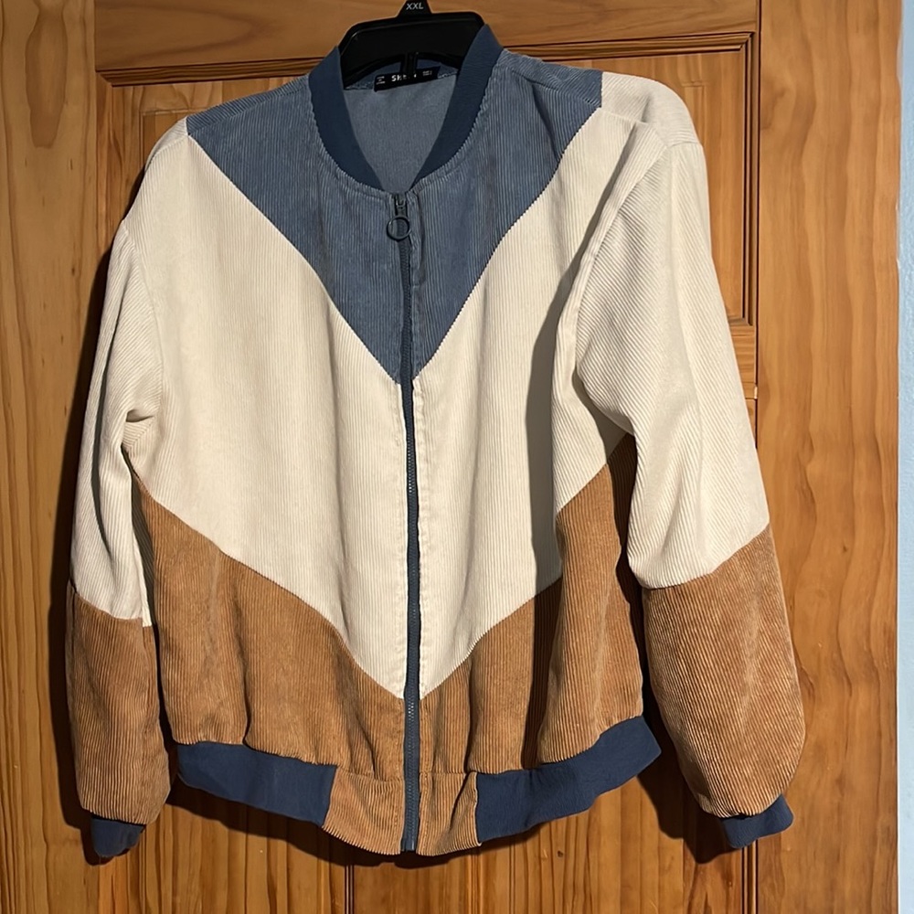 Jacket - Picture 3 of 7